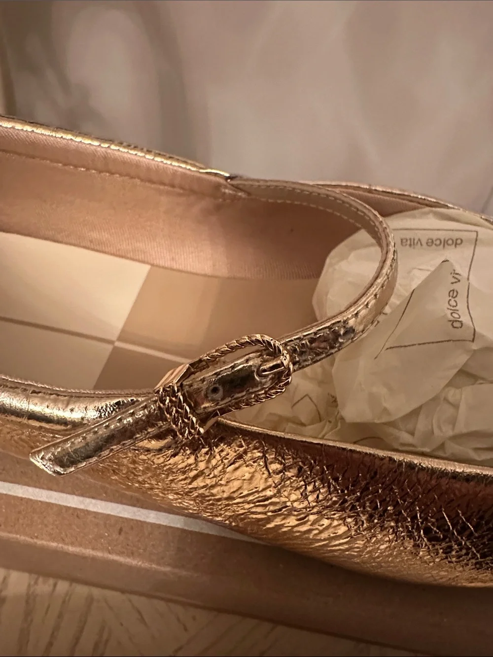 Beautiful Metallic Gold Mary Jane Flat